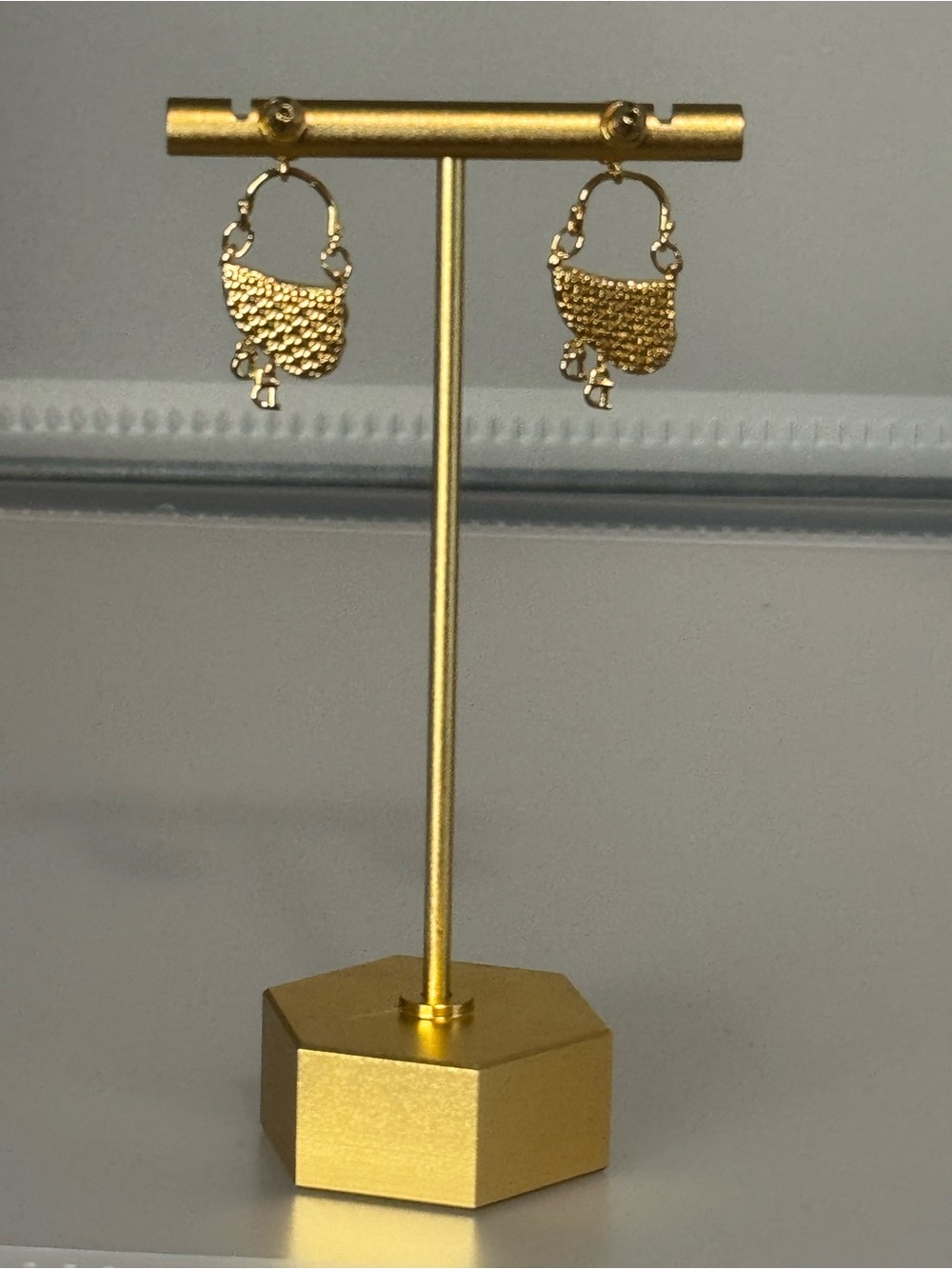 New Arrivals! Fashion Gold Textured Mini Purse Drop Earrings - Women's Jewelry